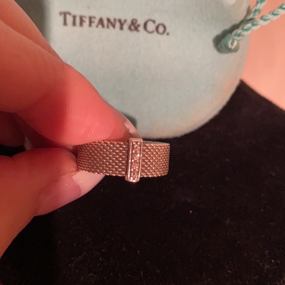 Tiffany & Co. Sommerset Diamond Ring - Picture 5 of 5